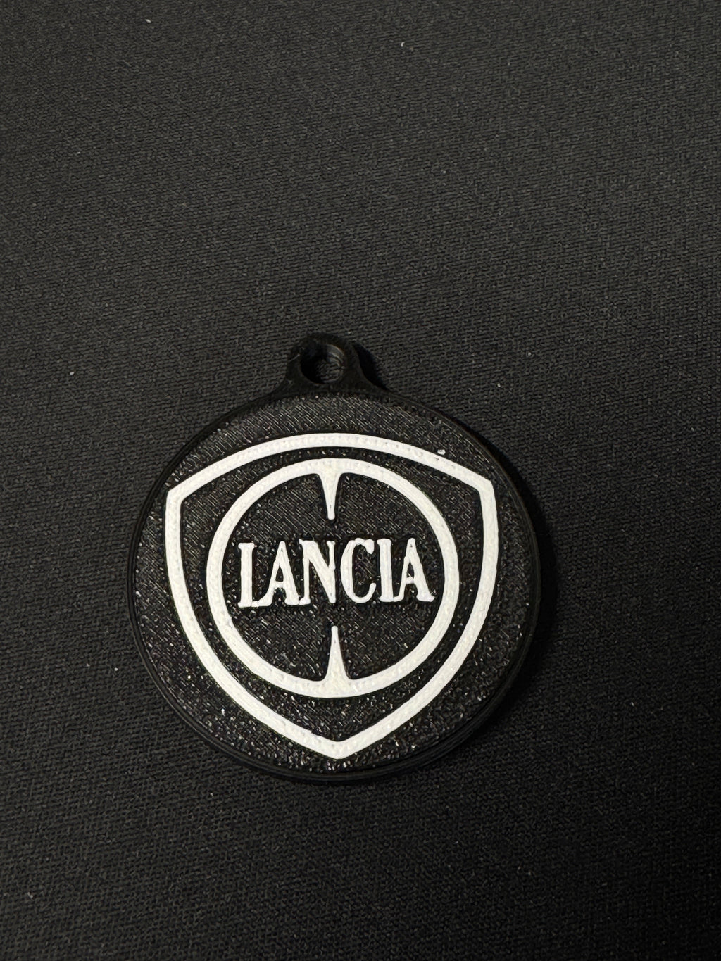 Llavero Logo Coche NFC Impreso en 3D | VW, Mercedes, Toyota, Renault y más