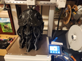 Máscara Hannya con Llamas 3D – Edición Oni Oscuro