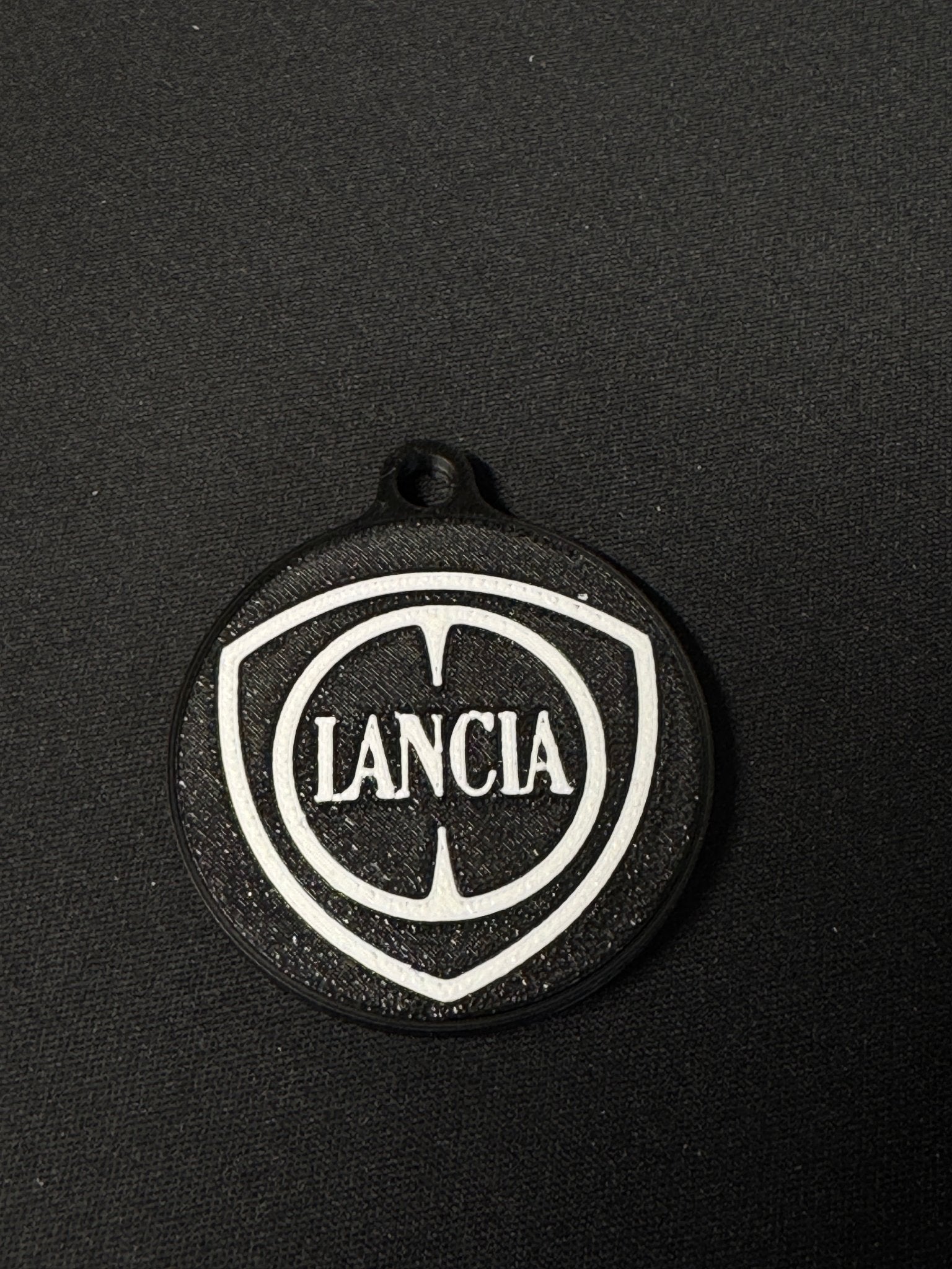 Llavero Logo Coche NFC - Vantor StreetLlavero Logo Coche NFCLLaveros nfcVantor StreetVantor StreetLanciaLlavero Logo Coche NFC