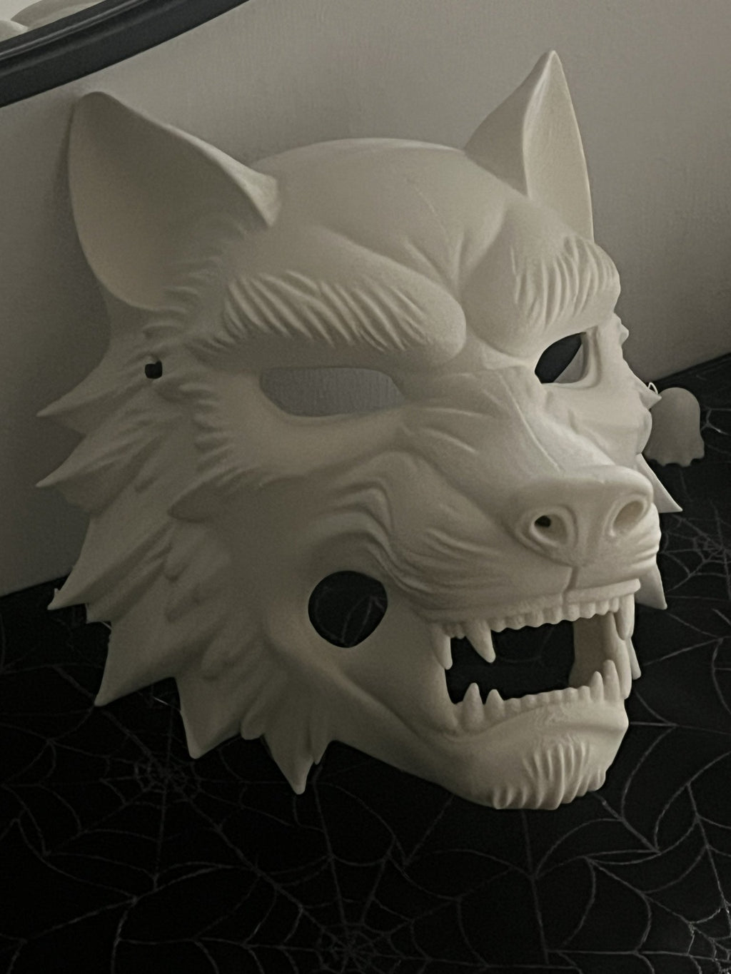 Máscara Lobo Blanco 3D – Edición Bestia - Vantor StreetMáscara Lobo Blanco 3D – Edición BestiaVantor StreetVantor StreetMáscara Lobo Blanco 3D – Edición Bestia