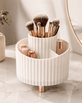 Organizador de Maquillaje 3D – Portabrochas Giratorio con Diseño Acanalado - Vantor StreetOrganizador de Maquillaje 3D – Portabrochas Giratorio con Diseño AcanaladoDecoración y organizaciónVantor StreetVantor StreetOrganizador de Maquillaje 3D – Portabrochas Giratorio con Diseño Acanalado