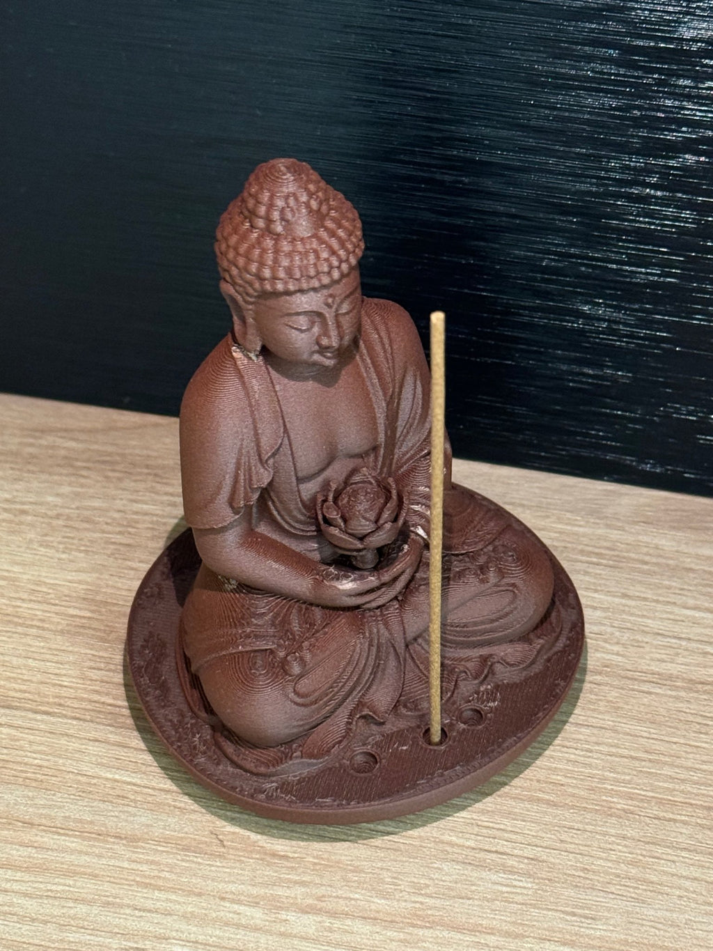 Porta Incienso Buda con Flor de Loto - Vantor StreetPorta Incienso Buda con Flor de LotoPortainciensosVantor StreetVantor StreetPorta Incienso Buda con Flor de Loto
