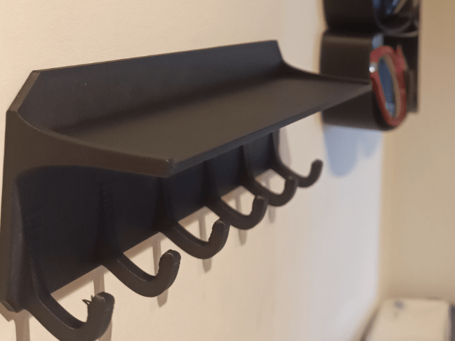 ShelfHook — Estantería con ganchos - Vantor StreetShelfHook — Estantería con ganchosOrganización del hogarVantor StreetVantor StreetShelfHook — Estantería con ganchos